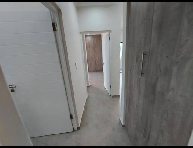 2 BEDROOM PROPERTY TO RENT IN RASLOUW